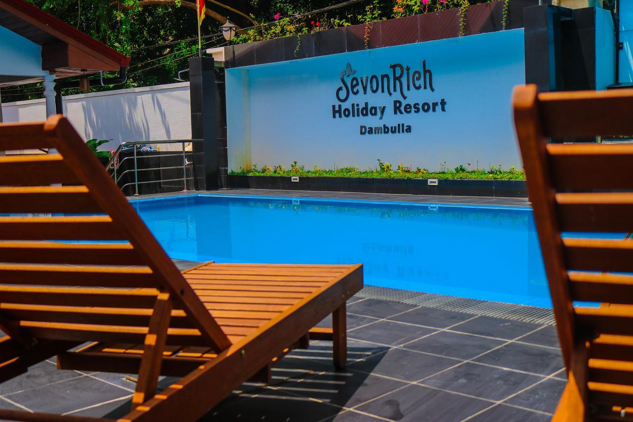 Sevonrich Holiday Resort ดัมบูลลา ภายนอก รูปภาพ